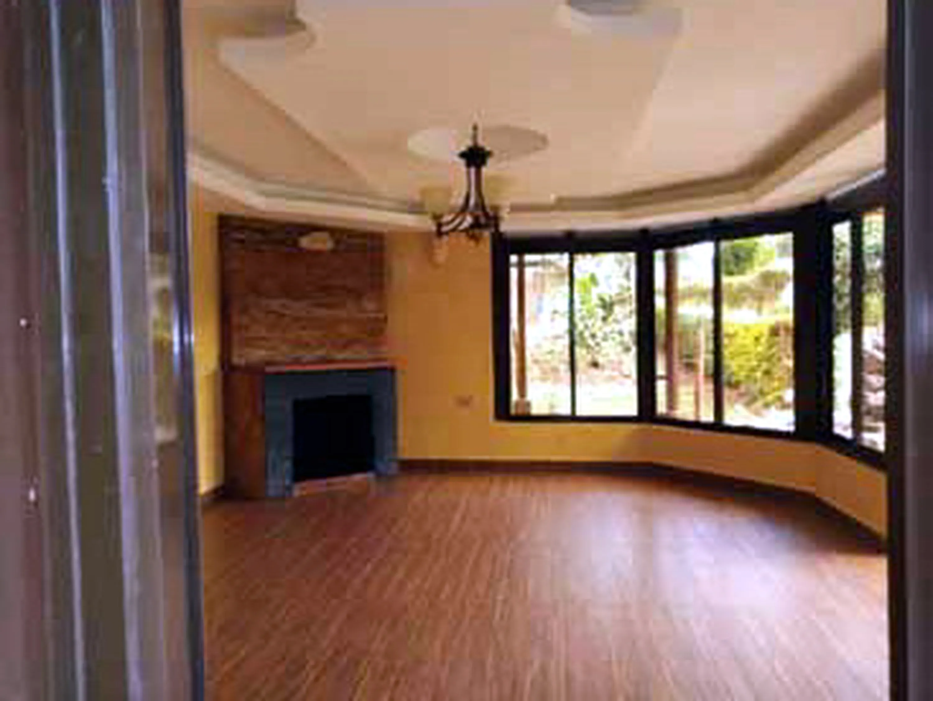 Aluminum vs. Steel Windows: A Complete Comparison